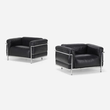 LC3 lounge chairs, pair (Charlotte Perriand, Pierre Jeanneret and Le Corbusier)