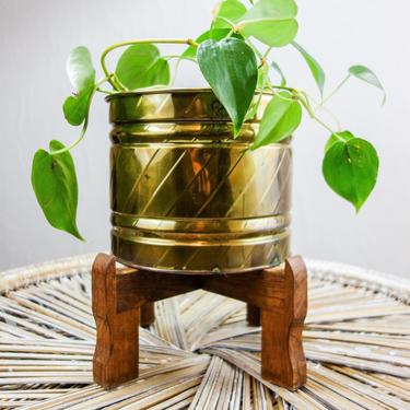 vintage wood plant stand 4&amp;quot; tall, holds a small, medium, or large plant pot up to 9&amp;quot; simple indoor houseplant display table for rustic decor 
