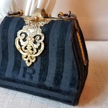 Roberta Di Camerino purse vintage black on black with gold deco, Art Deco 1940s 