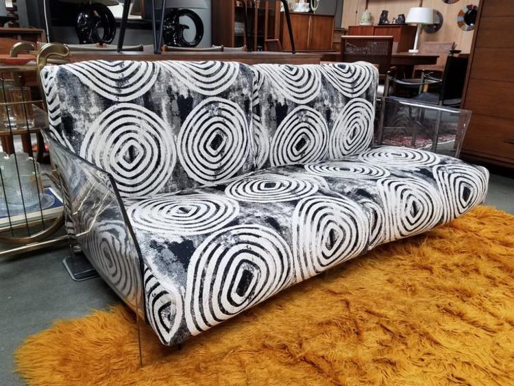 Vintage lucite "Pop" sofa designed by Piero Lissoni for Kartell