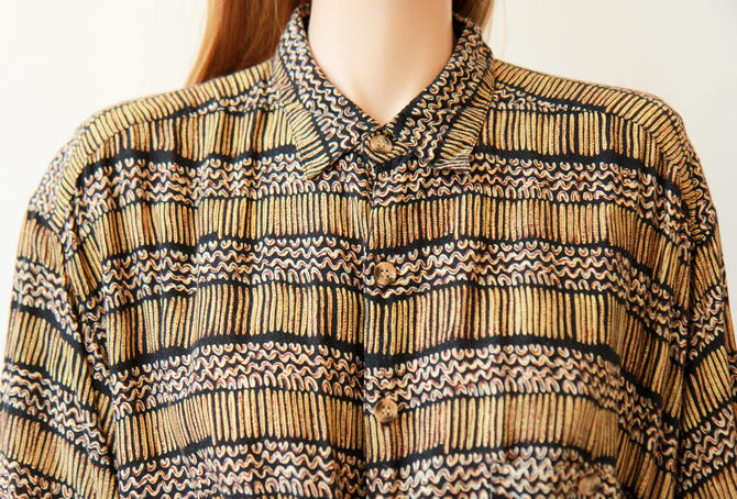 90s ethnic print button up half sleeve blouse 