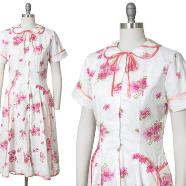 Vintage 1940s Dress | 40s Floral Print Cotton Day Dress White Pink House Dress with Pockets (medium) 