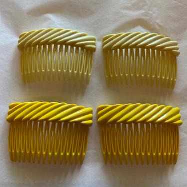 70’s-80’s hair combs~ 2 pair 1970’s-1980’s vintage yellow & off white plastic hair comb barrettes 