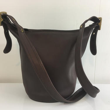 Vintage Dark Brown Leather Shoulder Bucket Bag Purse Handbag Retro Coach Brass Hardware 9953 Helen Berg's Legacy Adjustable Strap Crossbody 