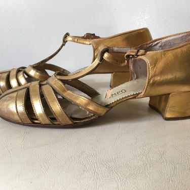 1930s gold shoes, vintage 30s shoes, size 7, vintage Mary Janes, t strap shoes, flapper style shoes, cage shoes, metallic 
