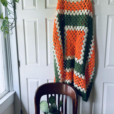 Vintage Crocheted Blanket - Granny Square Blanket 