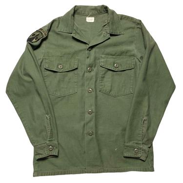 Vintage 1970s OG-107 US Army Utility Shirt ~ fits M ~ Vietnam War ~ Military Uniform ~ Patches / Airborne 