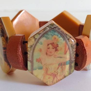 Vintage Art Nouveau Resin & Wood February Pisces Alphonse Mucha Women Beaded Stretch Bracelet 