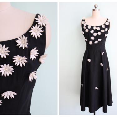 Vintage 1950's Black and White Daisy Appliqué Dress | Size Extra Small 
