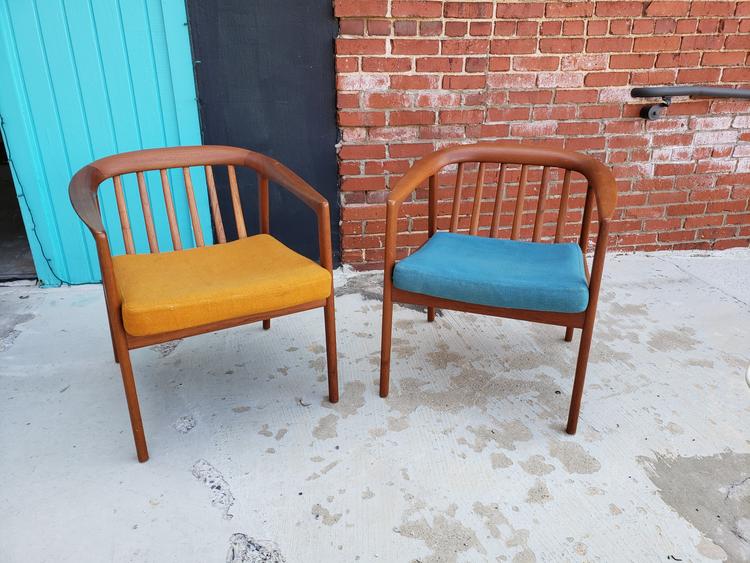 Pair of Mid-century Teak Side Chairs by Folke Ohlsson for Dux