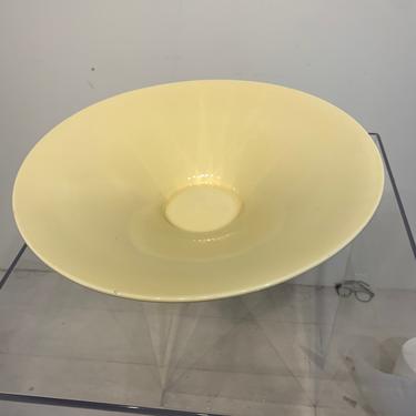 Early California Vernon Ware,  Yellow Art Pottery Dayrae Bowl Number 1 by Jane Bennison for Vernon Kilns 