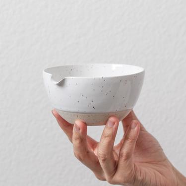 Small Ceramic Bowl with Spout - Mini Mixing Bowl for Liquids - Speckled Handmade Pottery - White Minimalist Modern - Kitchen Food Styling 