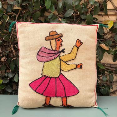 Handmade Pillow -- Decorative Pillow -- South American Pillow -- Vintage Pillow -- Pillow 