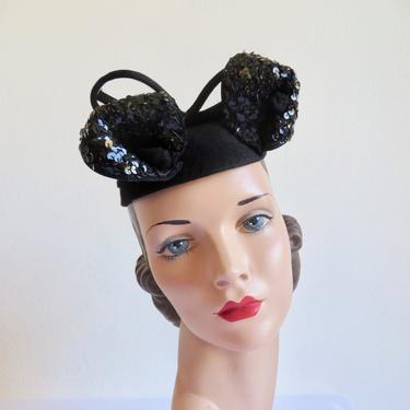 Vintage 1940's Black Felt and Sequins Novel Hat Evening Cocktail Party WW2 Era New York Creation 40's Millinery Size 22 