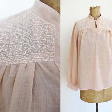 Vintage 60s Embroidered Blouse M - 1960s Pale Pink Tunic Top - Johnathan Logan - Bohemian Peasant Shirt - 60s Clothing 
