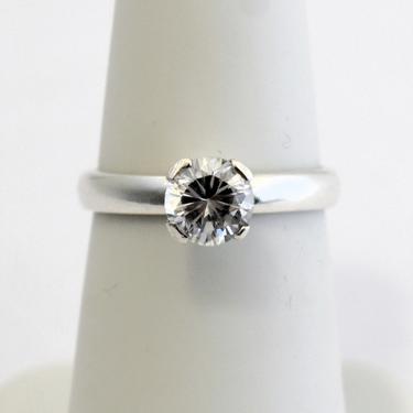 Classic 60's sterling round cubic zirconia size 6 engagement ring, elegant 925 silver clear CZ solitaire bling ring 