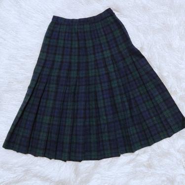 Vintage Black Watch Tartan Pendleton Skirt // Pleated Kilt Style // Blue and Green Plaid Wool 
