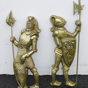 Pair Vintage 33&quot; Tall Wall Plaques Renaissance Soldiers Medieval Knights 