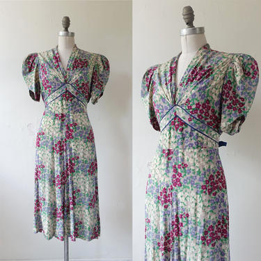 Vintage 40s Silk Floral Dress with Tulip Puff Sleeves/ Size Medium 