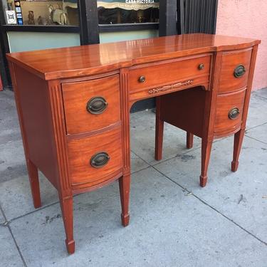 All the Rage | Traditional-style Vanity Desk&nbsp;