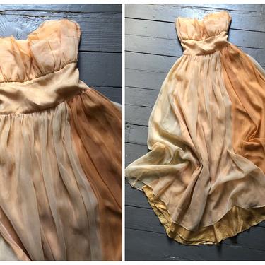 true vintage 1950s peach chiffon gown, ‘50s strapless prom gown, ‘50s prom dress, apricot chiffon dress, ‘50s full length gown 