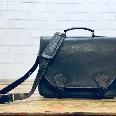 Handmade Leather Satchel | Handmade in Bolivia | Genuine Leather with Velvet Lining | Classic Bag | Over the Shoulder 