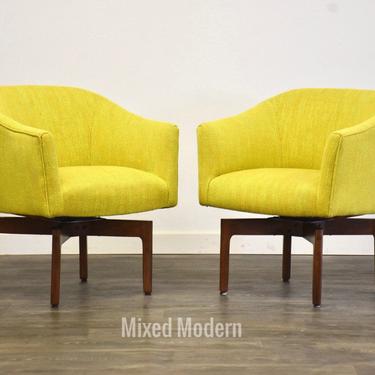 Jens Risom Yellow Swivel Lounge Chairs - A Pair 