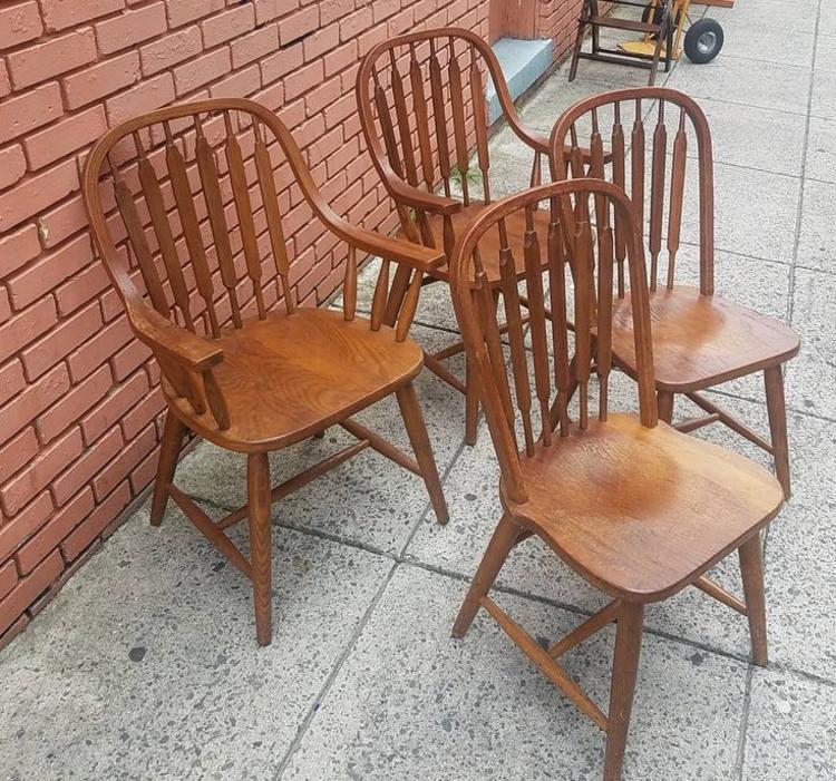Set of Four Oak Chairs, 