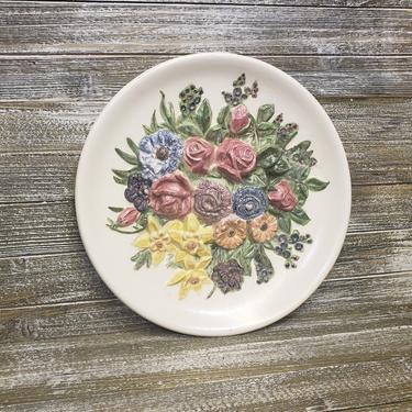 1970s Vintage Holland Mold Floral Ceramic Wall Plate, Shabby Cottage Chic Wall Decor, 3D Flowers Art Decorative Plaque, Vintage Home Decor 