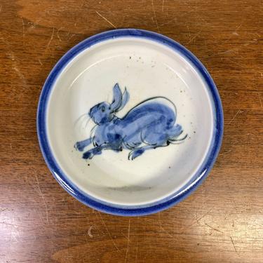 Vintage Pottery Stoneware Painted Rabbit Bowl Blue and Gray SIGNED 