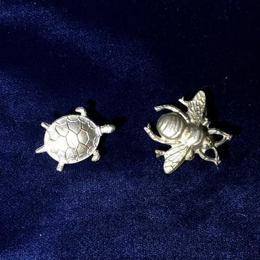 Turtle and Bee Pins - Metal Turtle Brooch - Honey Bee Lover - Sea Turtle - Save the Bees - Save the Turtles - VSCO Girl Pins | FREE SHIPPING 