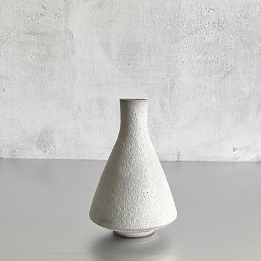 SHIPS NOW- 7&quot; white stoneware bud vase by Sara Paloma. mid century modern minimal volcanic lava bud vase weed pot floral tabletop 