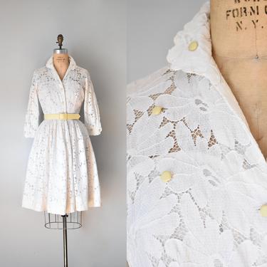 Betty white lace dress, cotton dress, 60s dress, vintage women, vintage clothing, 50s dress 