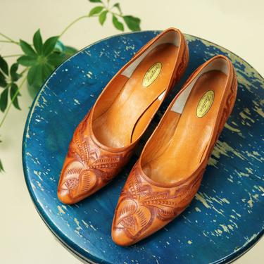 Vintage 50's Tooled Mexican Leather Heels (6.5-7 US) 