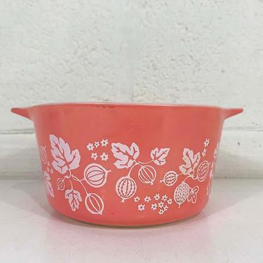 Vintage Pyrex Pink Gooseberry Cinderella Casserole Dish 473 Milk Glass Dishes Mid-Century Retro Oven Made in USA Ovenware 1960s 1950s 