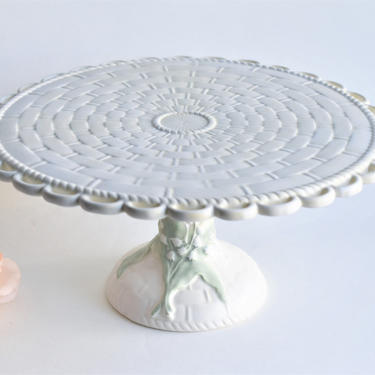 Vintage Cake Tier Lace Edging Basketweave Texture | Tree Trunk Pedestal | Made 