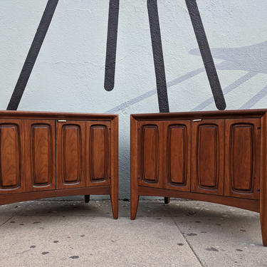 Mid Century Refinished Walnut NightStands/ End Tables by Broyhill 