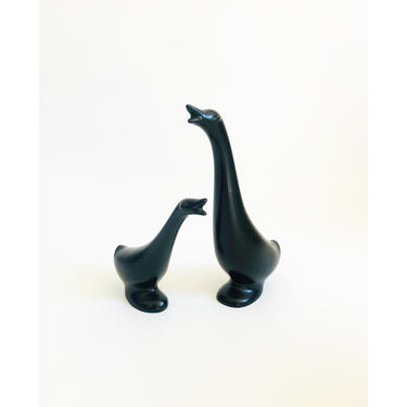 Vintage Howard Pierce Pottery Black Birds / Set of 2 