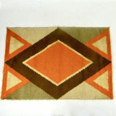 Danish Geometric Pattern Wool RYA Rug