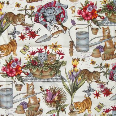 Vintage Cat Fabric Novelty Print Kitten Garden Cotton Remnant 3/4 Yd 
