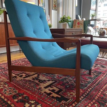 Adrian Pearsall Lounge Chair model 2218-C  Reupholstered in Maharam fabric