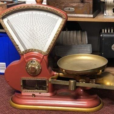 Vintage Toledo Scale, Vintage Red and Gold Scale