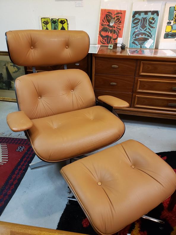 Eames Inspired Lounger and Ottoman