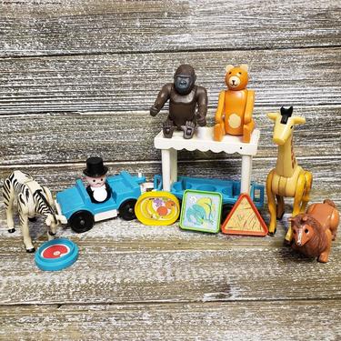 12 pc Vintage Fisher Price Play Family Zoo, Circus &amp; Safari, Tram Truck, Canopy Car, Ringmaster, Feeding Trays, Zebra, 1970s Vintage Toys 