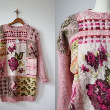 Vintage Country Garden Wool Sweater | M/L | 1980s/1990s Floral Intarsia Pullover, Pink and Flower Design 