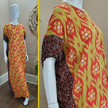 Full Length Caftan Maxi Dress, Lightweight Modest Kaftan Floor Length Gown Bright Colors Abstract Pattern Ethnic MuuMuu Hippie Boho Clothing 