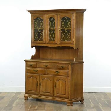 Cal Shops American Colonial Maple 2 Piece Hutch