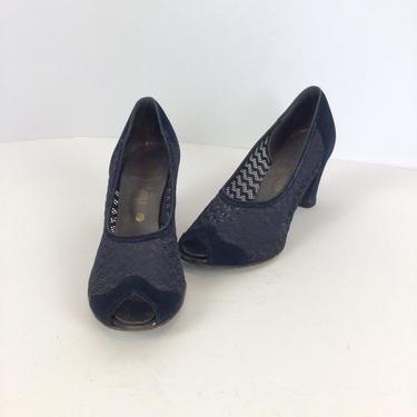 Vintage 40s shoes | Vintage blue suede peep toe heels | 1940s Rhythm Step shoes 