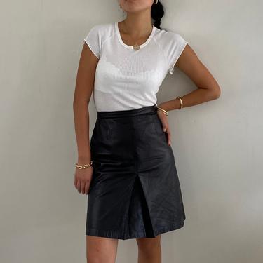 90s leather skirt / vintage black leather knee length pencil skirt / high waisted soft inverted pleat leather skirt | 29 Waist 