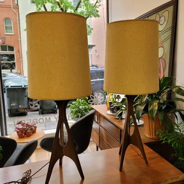 Fantastic Pair of Walnut Mid-Century Modern Lamps